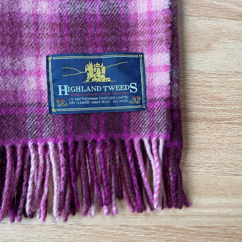 Highland Tweeds Vintage Plaid Wool Throw Blanket in Excellent Condition - Picture 3 of 5